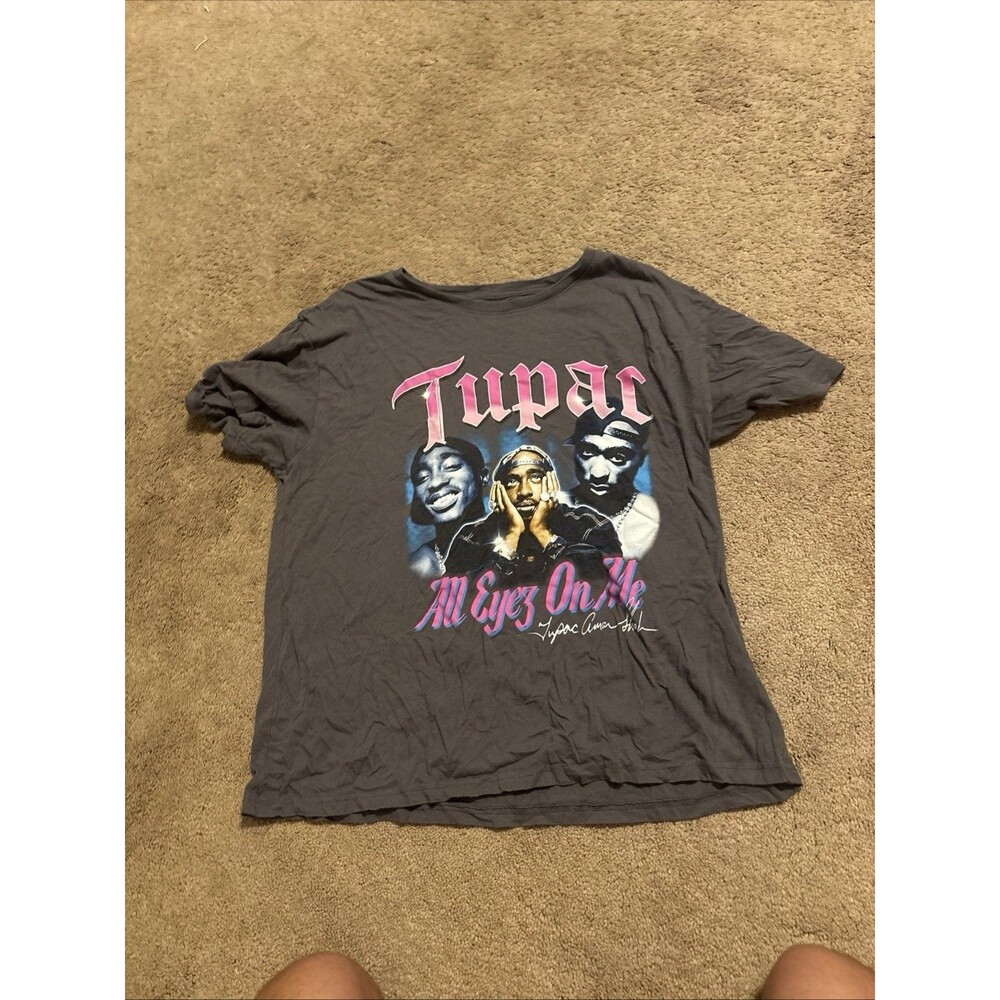 VNT Tupac All Eyes On Me Grey Tshirt Pink Print Grey Size XXL CONCERT